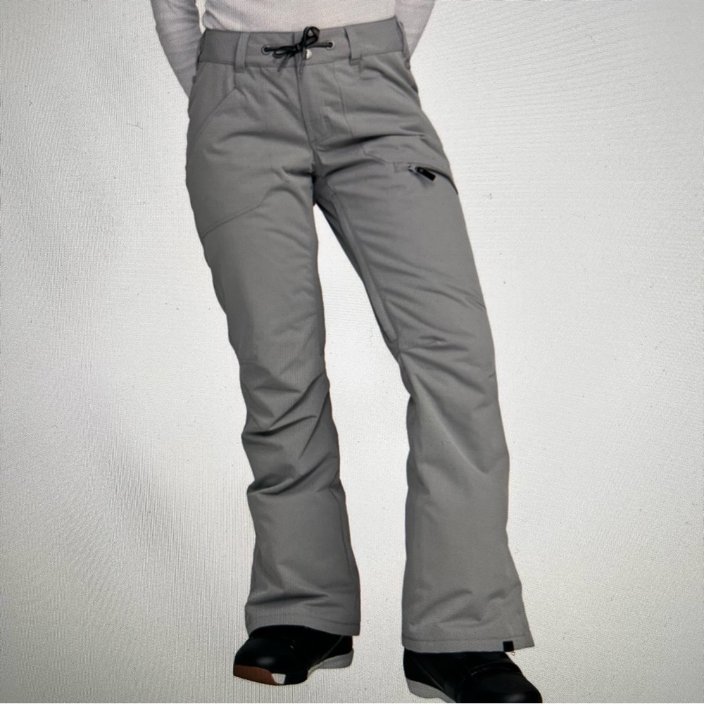 New with Tags!!! Roxy Nadia Pt. Slim-Fit Gray Women’s Snowboard Pants- Large